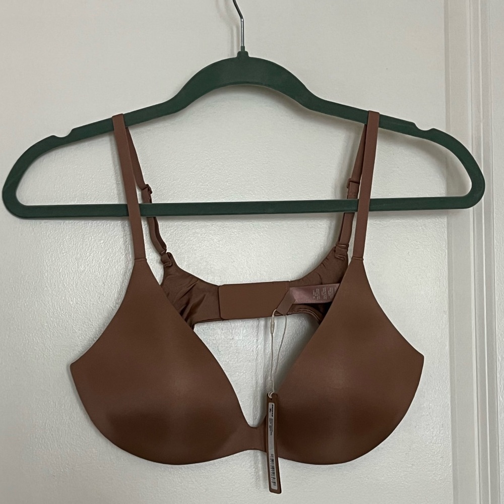 SKIMS Wireless Form Super Push-Up Bra!